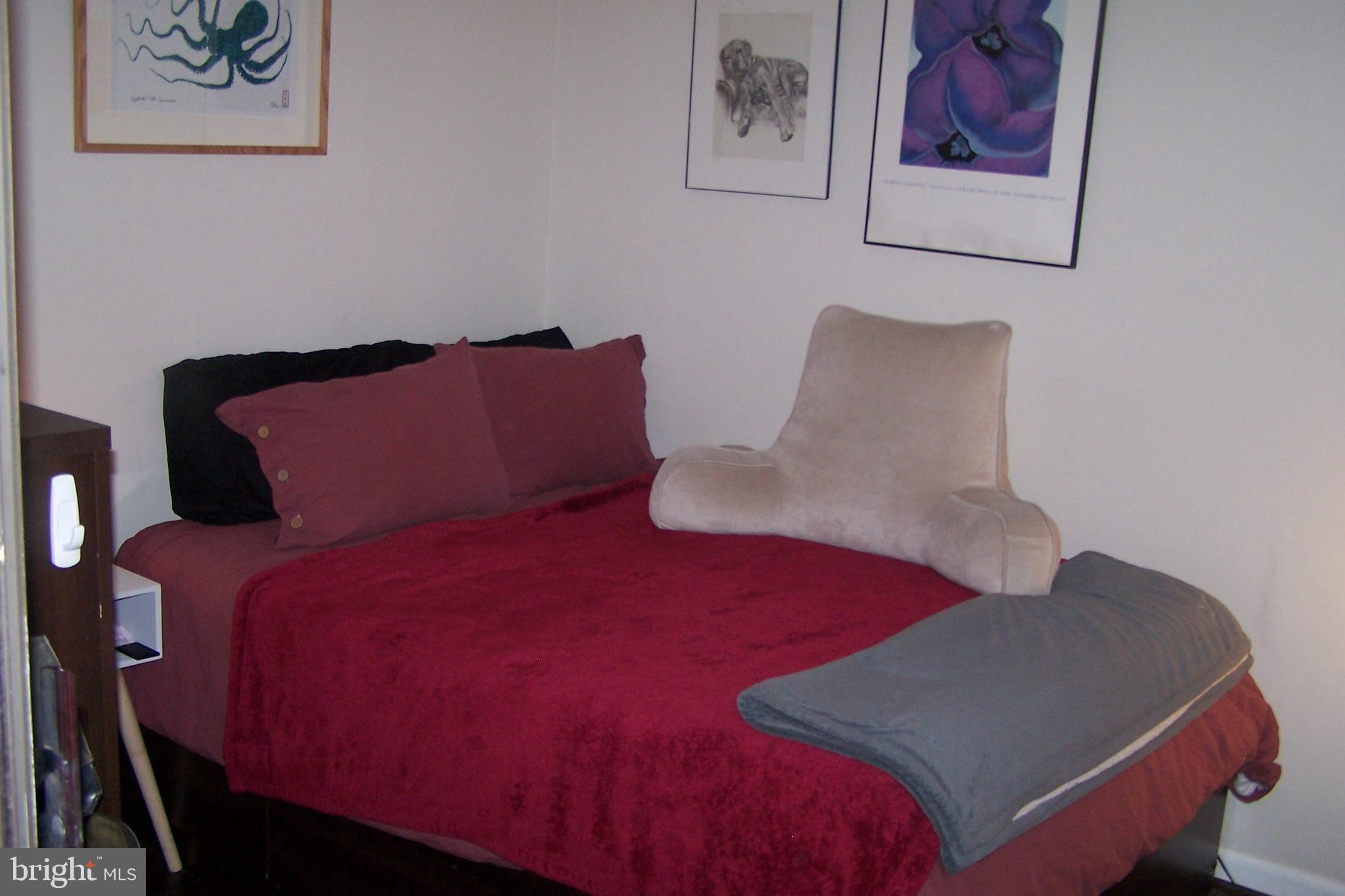 1029 N STUART 405