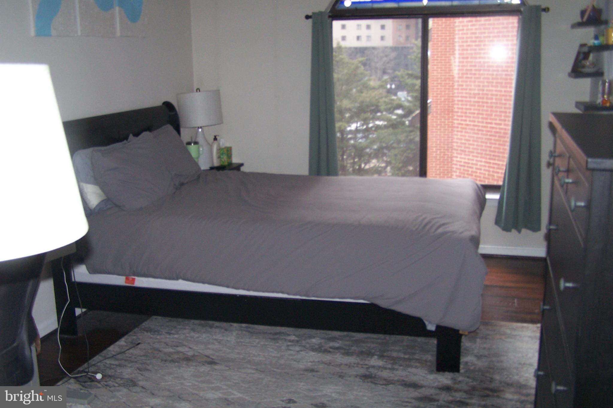 1029 N STUART 405