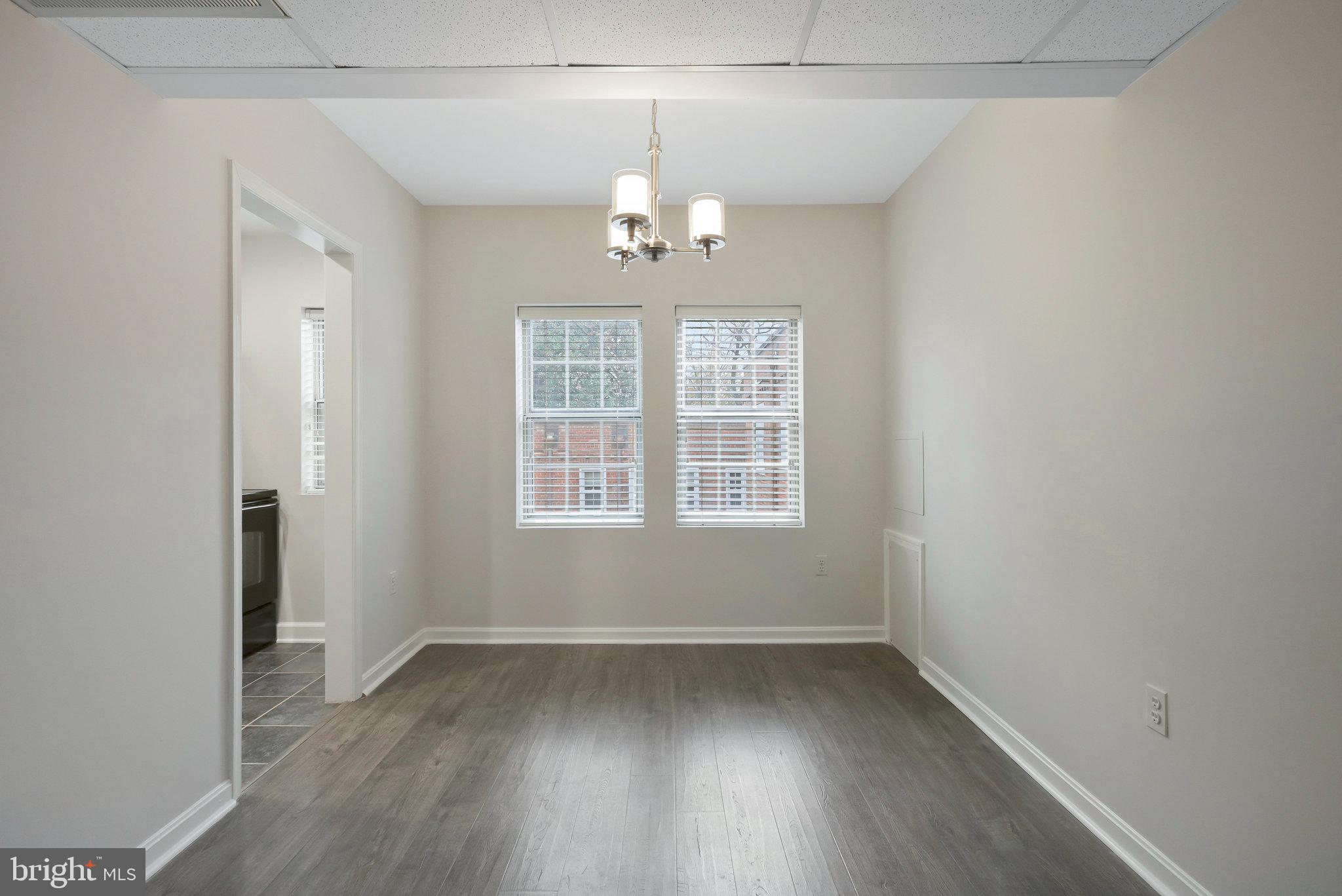 1804 QUEENS LANE 4-207