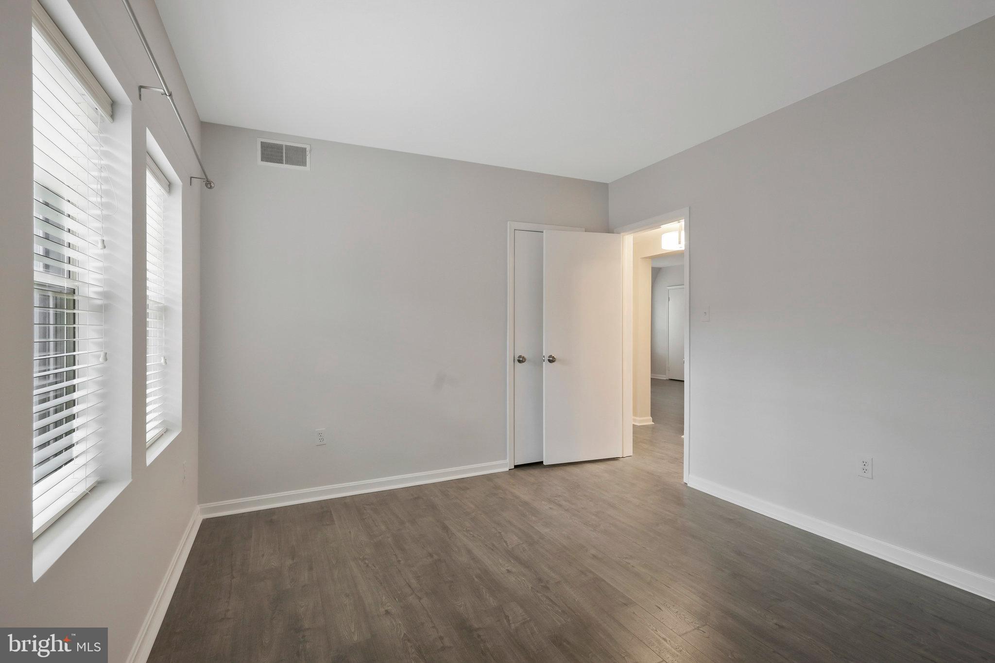1804 QUEENS LANE 4-207