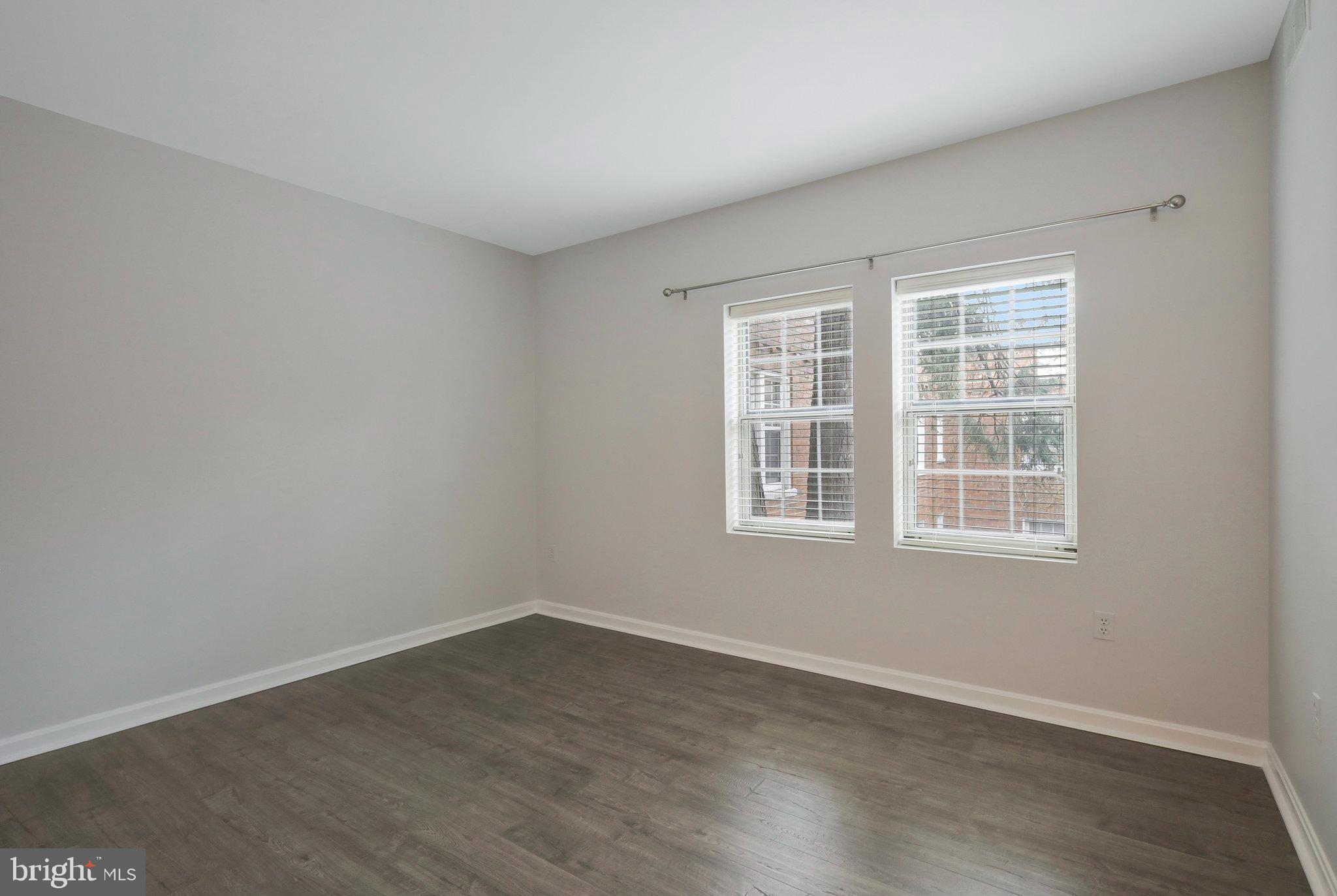 1804 QUEENS LANE 4-207