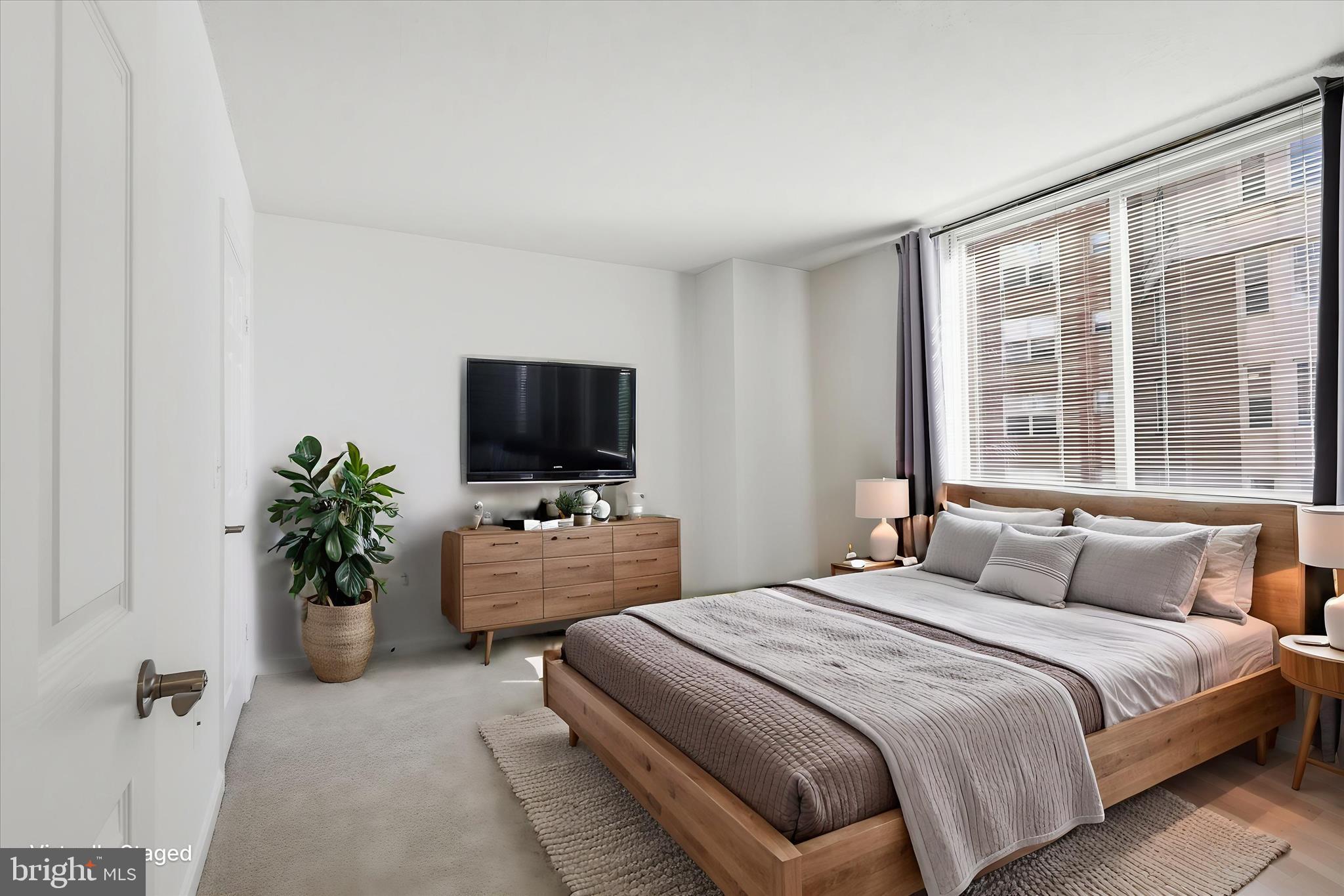 3830 N 9TH STREET N 508E