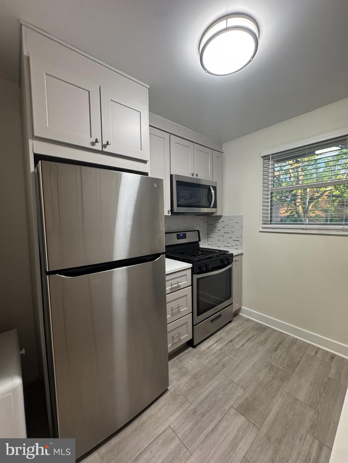 500 S COURTHOUSE ROAD 4