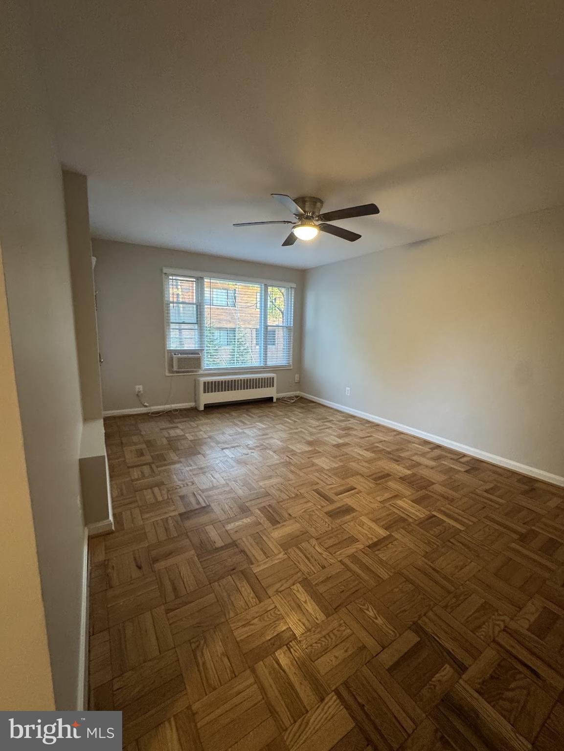 500 S COURTHOUSE ROAD 4