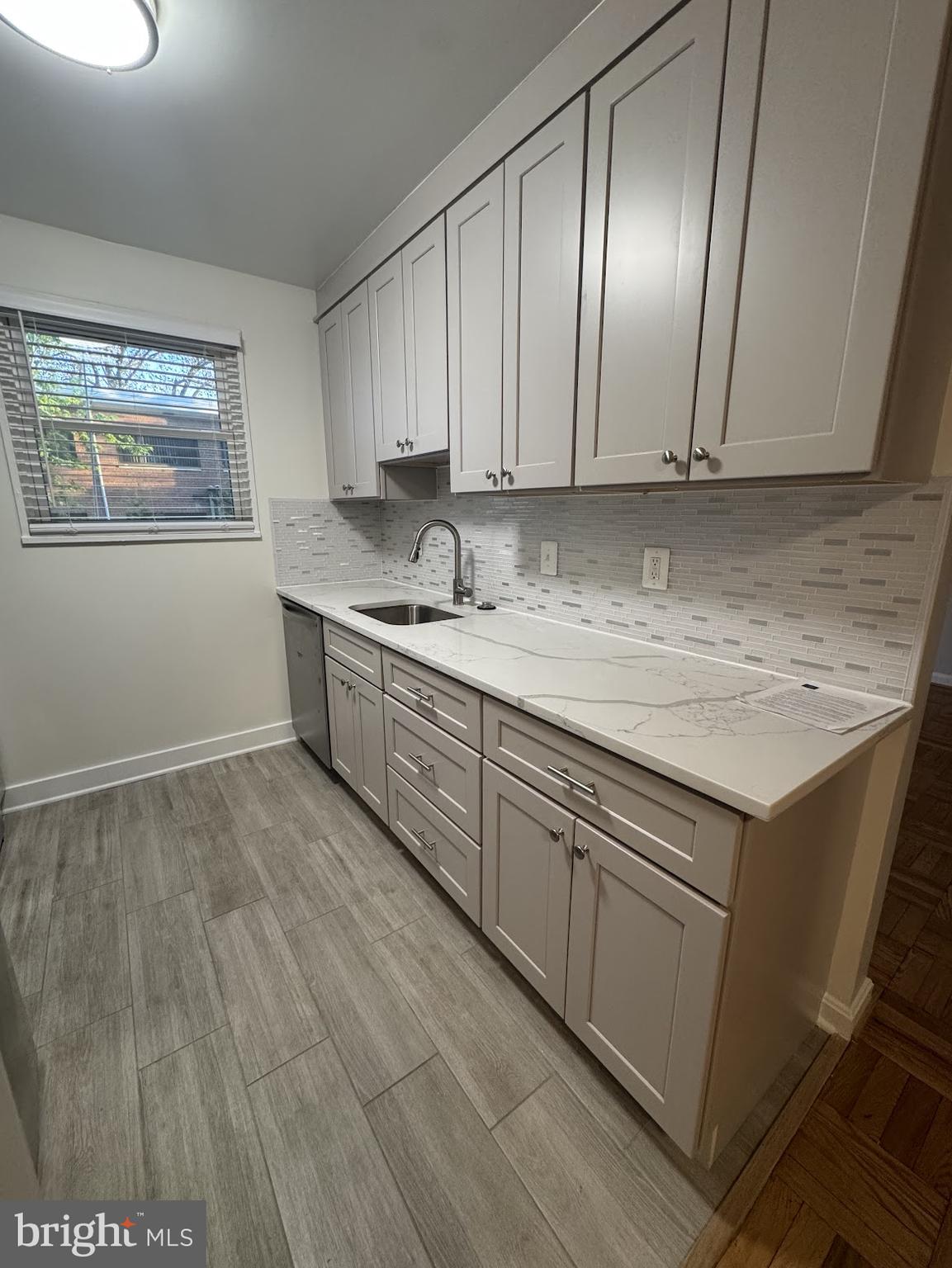 500 S COURTHOUSE ROAD 4