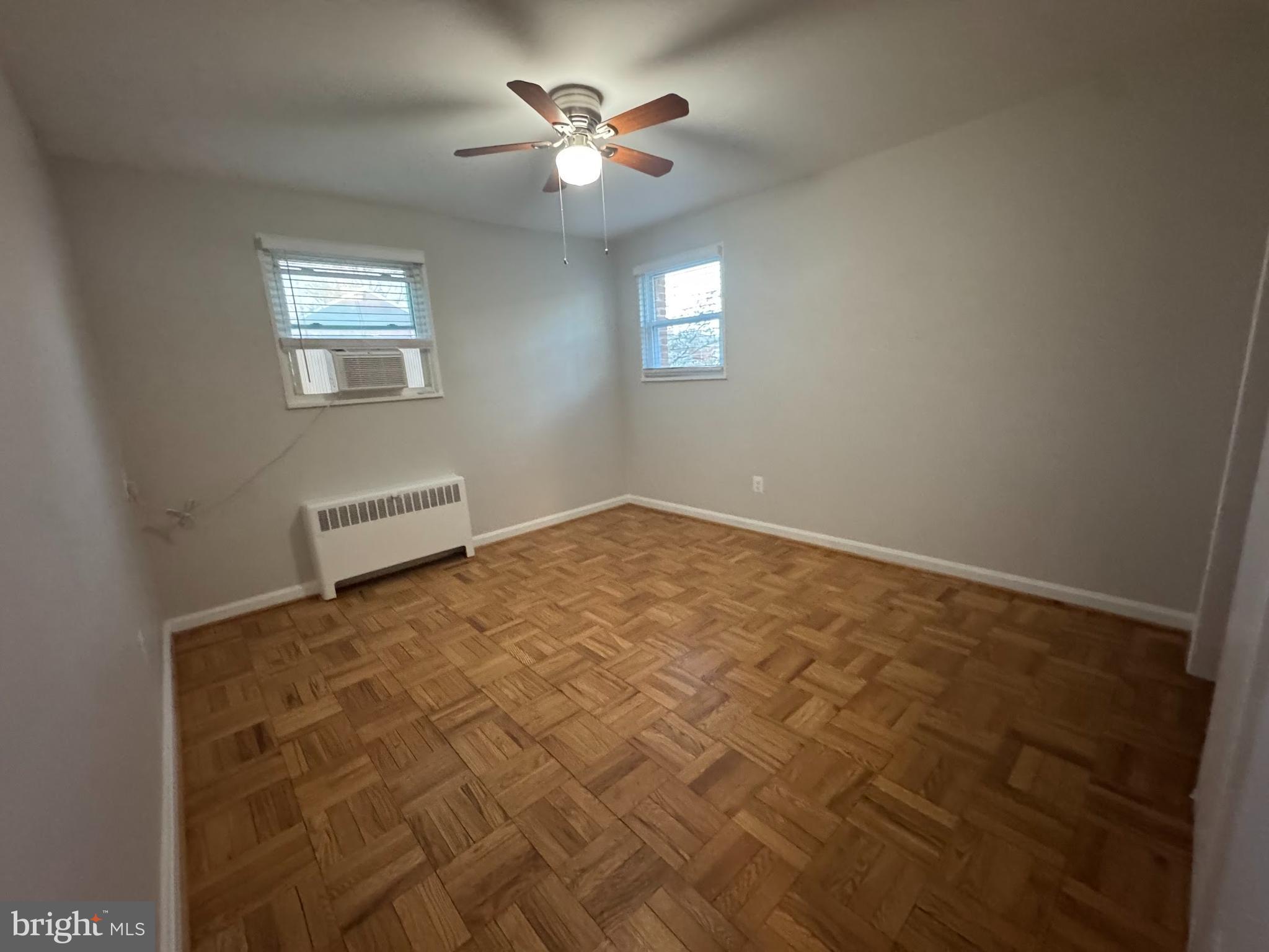 500 S COURTHOUSE ROAD 4