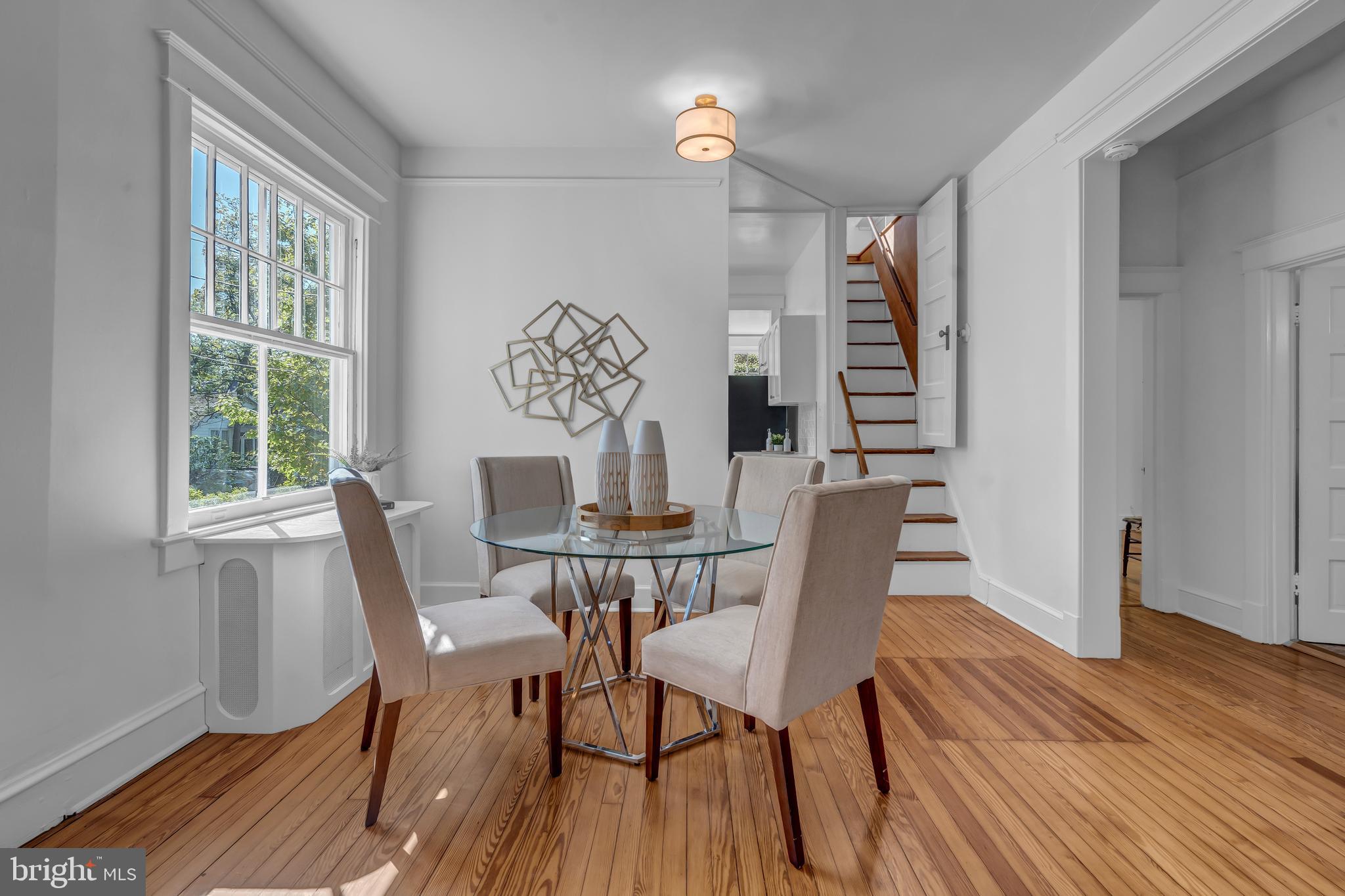 422 N EDGEWOOD STREET