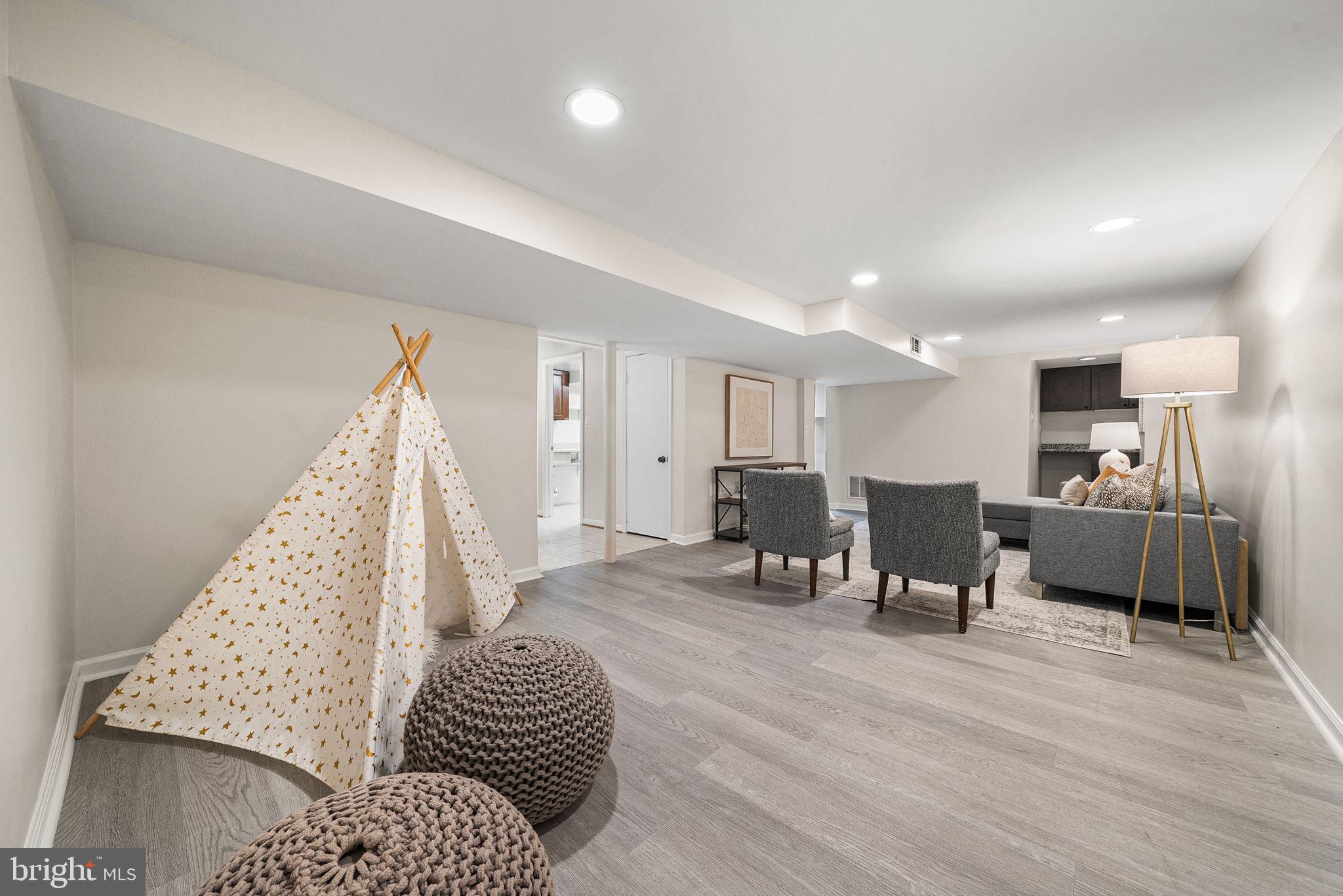 5400 WILLIAMSBURG BOULEVARD