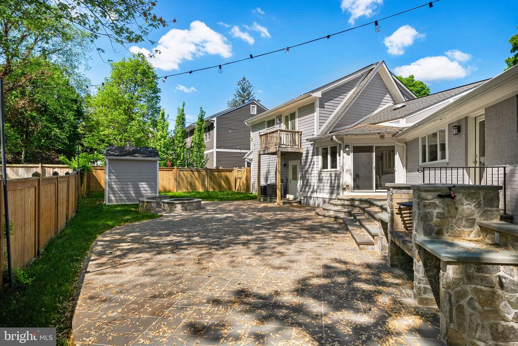 5400 WILLIAMSBURG BOULEVARD