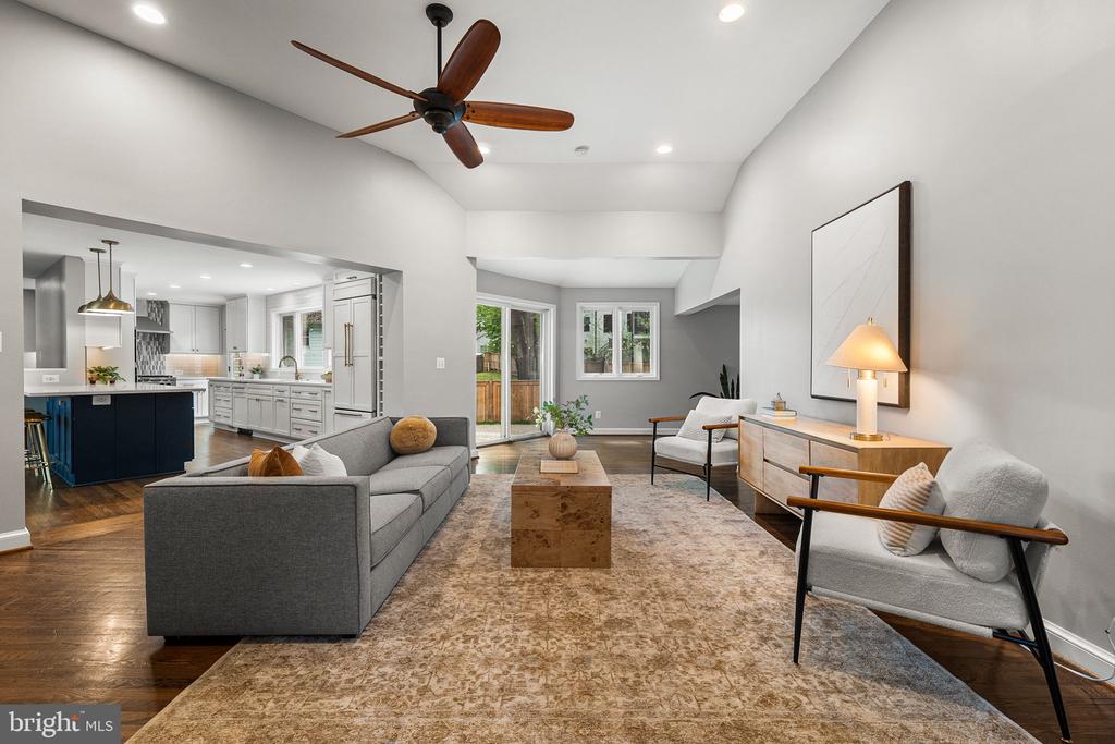 5400 WILLIAMSBURG BOULEVARD