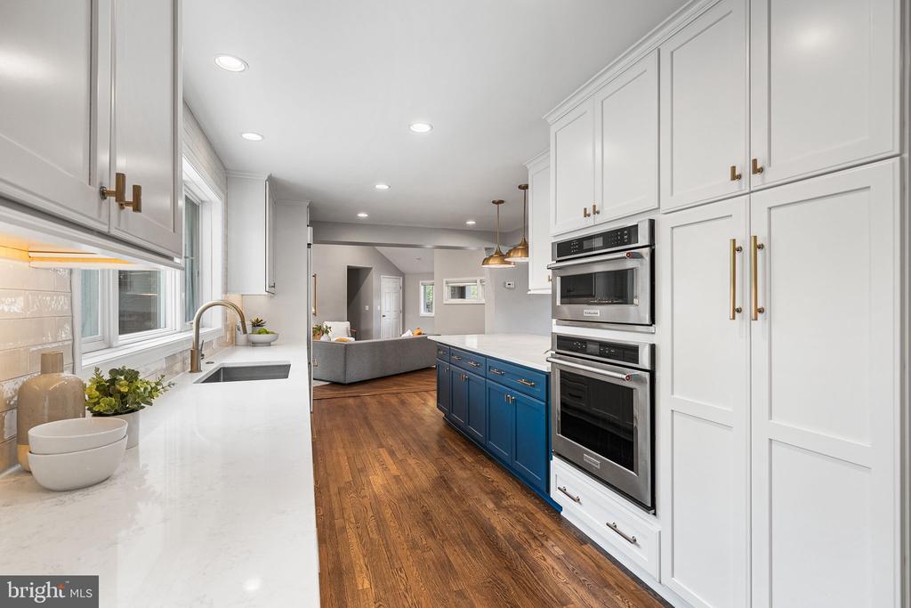 5400 WILLIAMSBURG BOULEVARD
