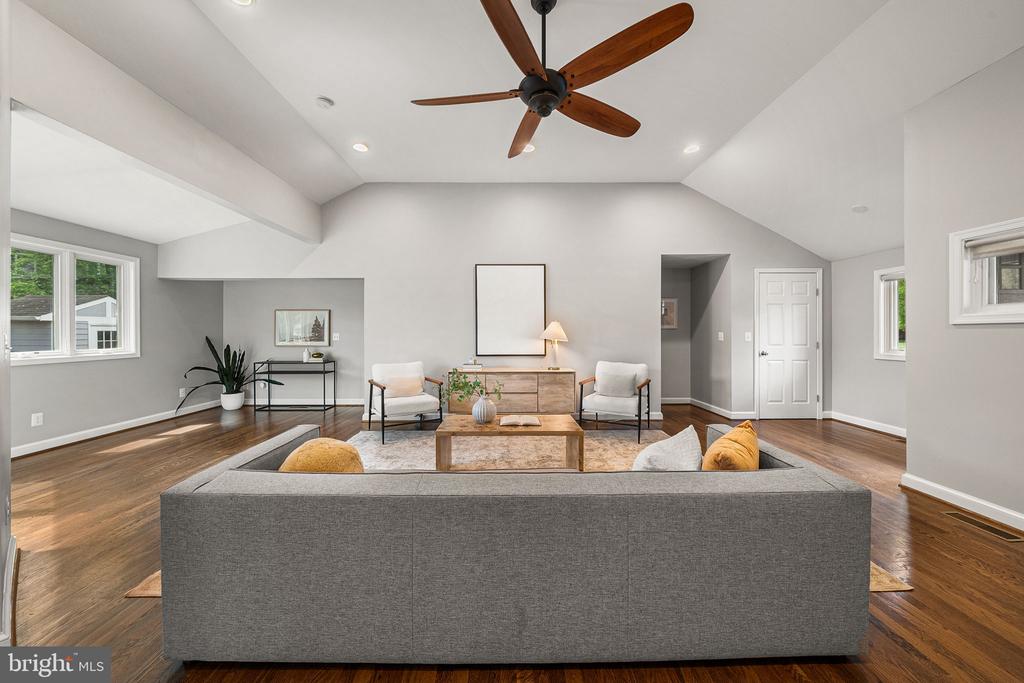 5400 WILLIAMSBURG BOULEVARD