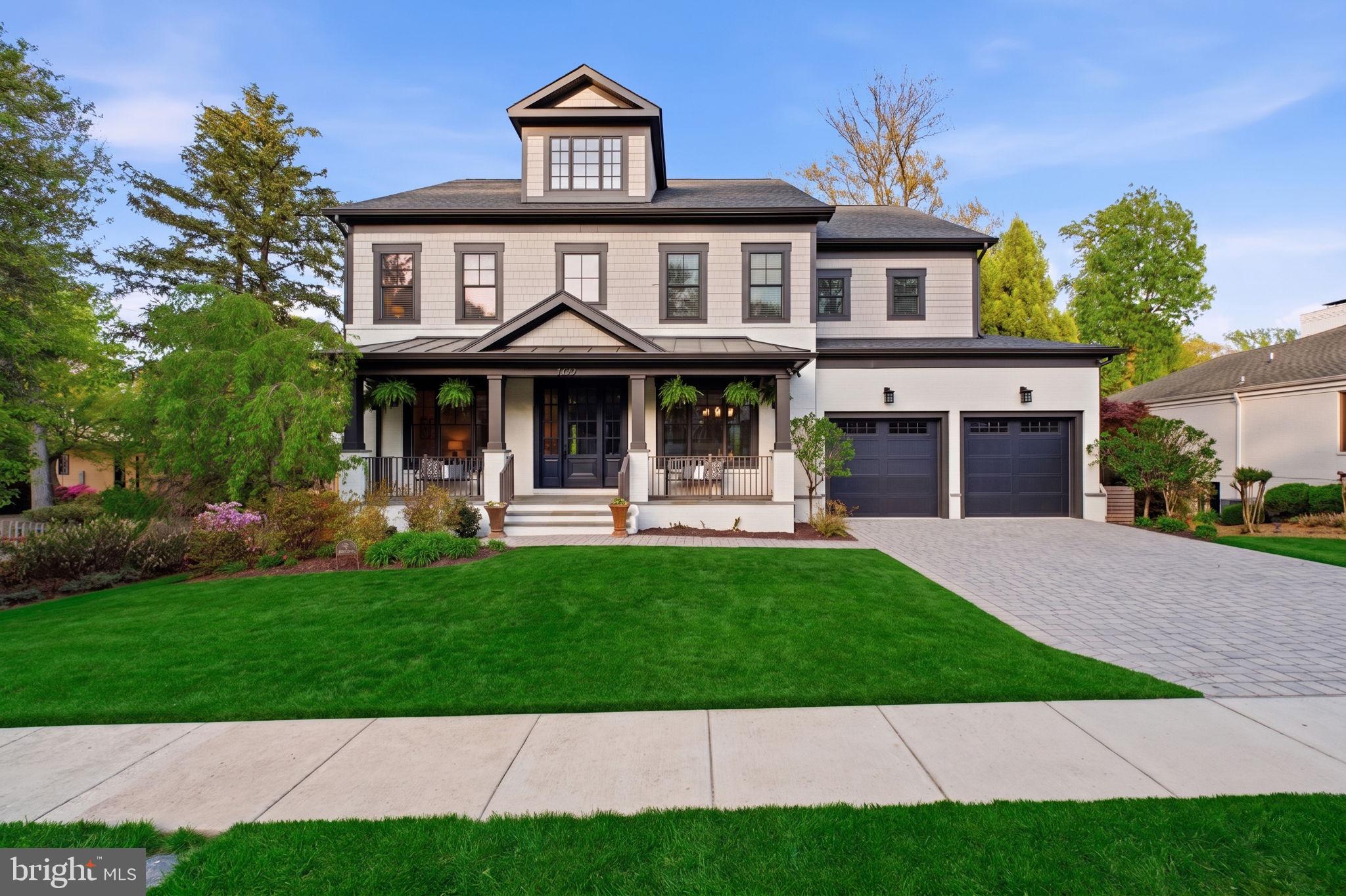 2907 N KENSINGTON STREET