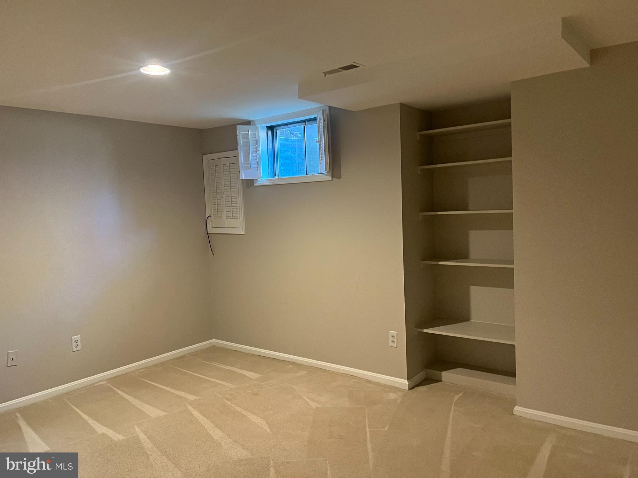 2518 ARLINGTON MILL DRIVE C S