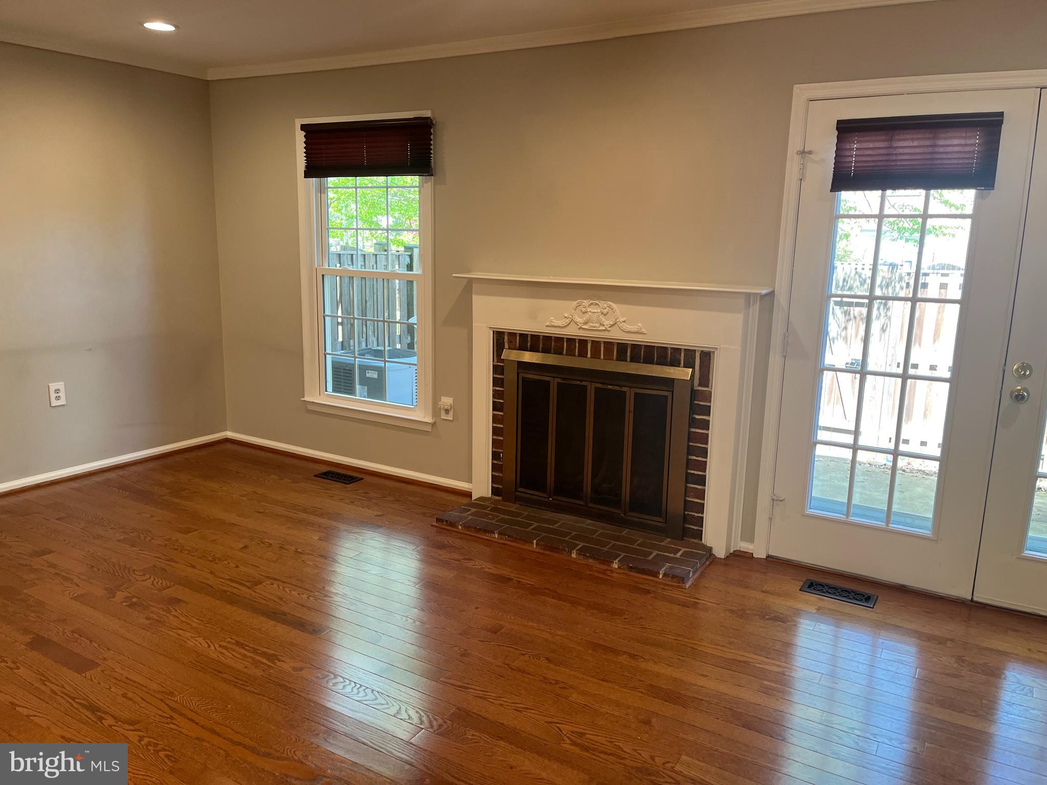 2518 ARLINGTON MILL DRIVE C S