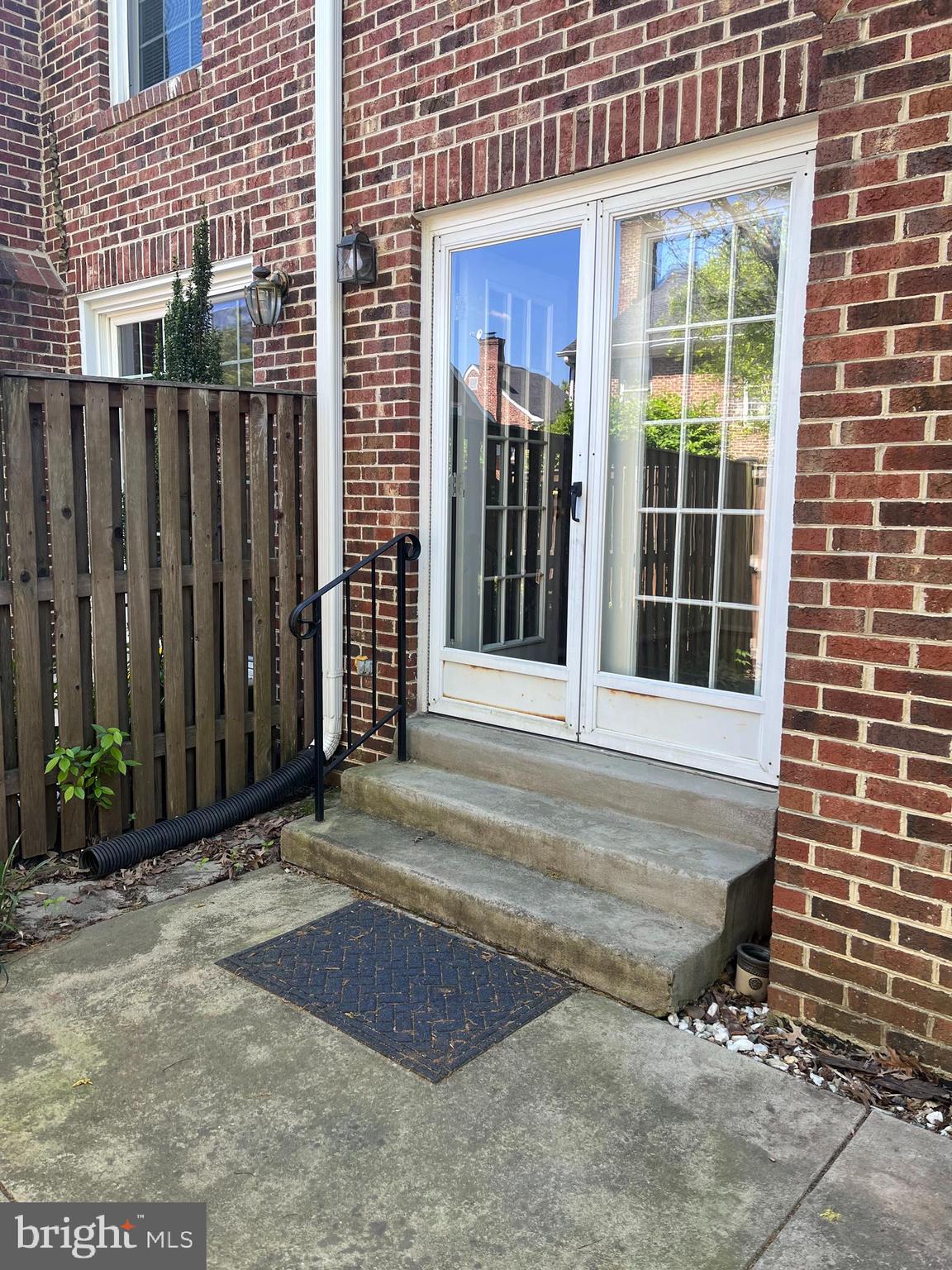 2518 ARLINGTON MILL DRIVE C S