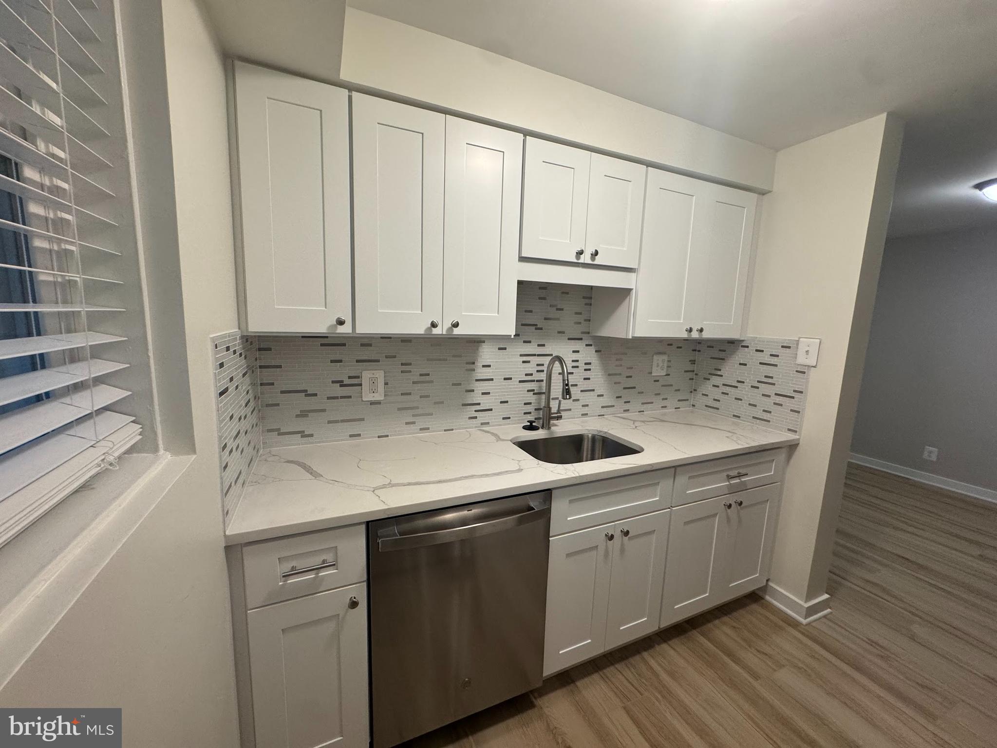 500 S COURTHOUSE ROAD 2