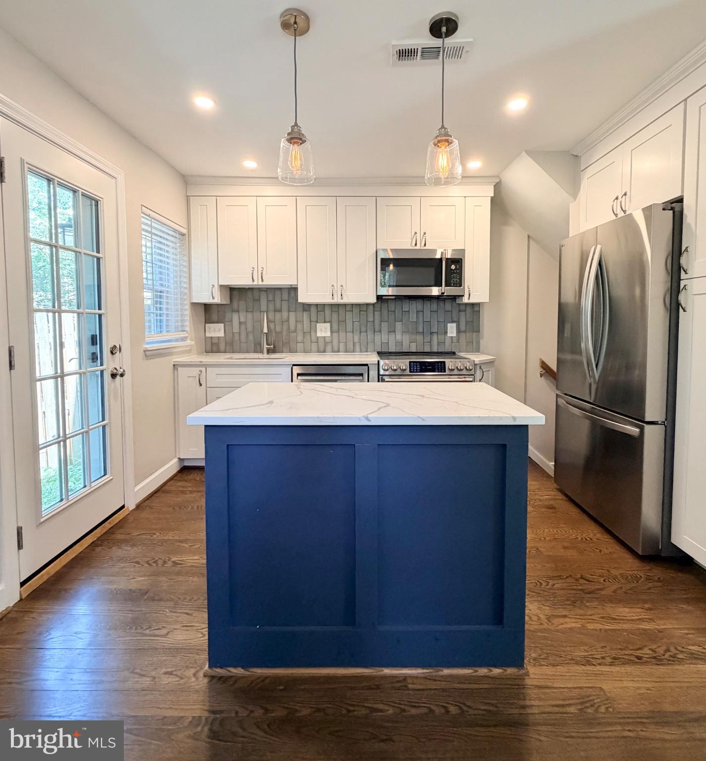 4800 28TH STREET S E