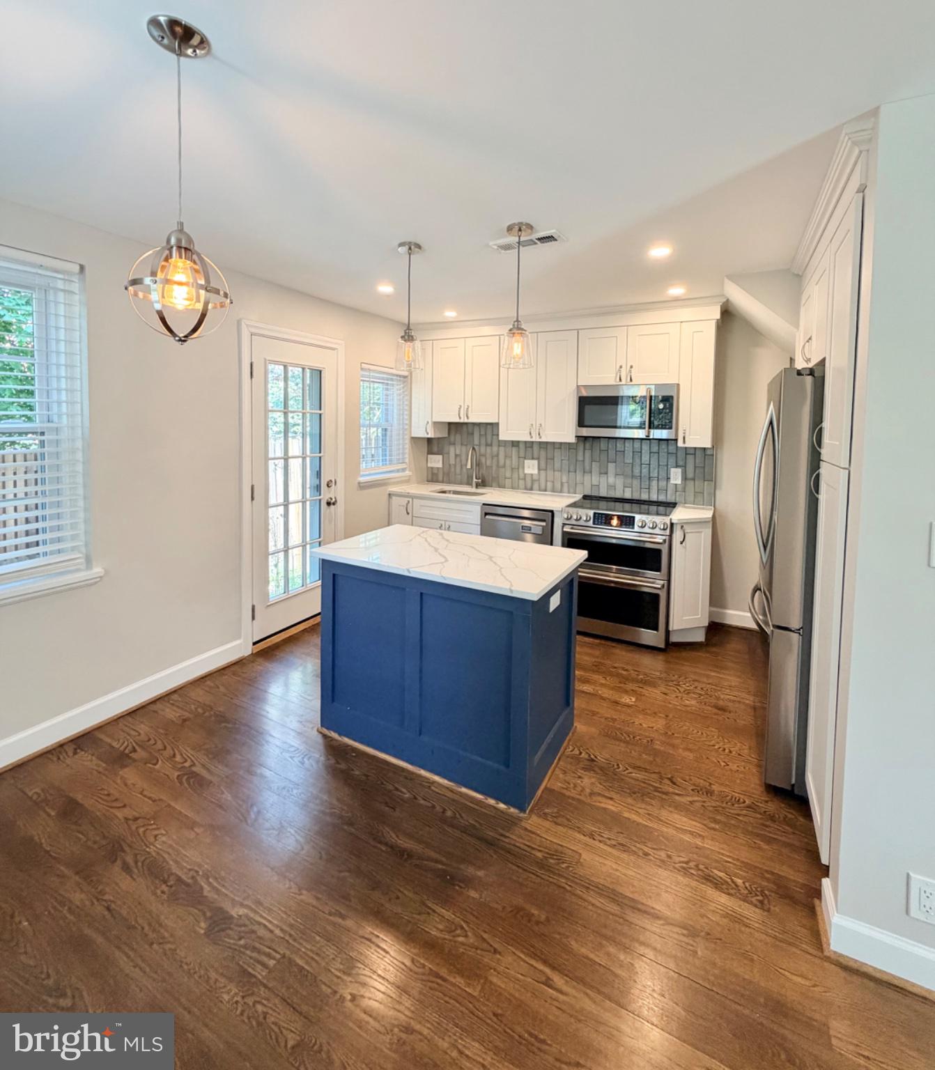 4800 28TH STREET S E