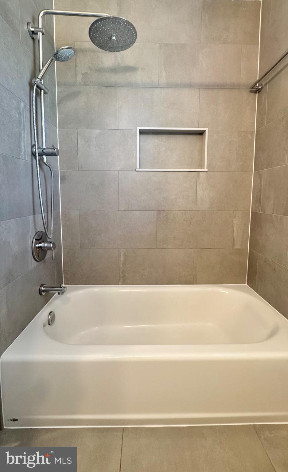 4800 28TH STREET S E