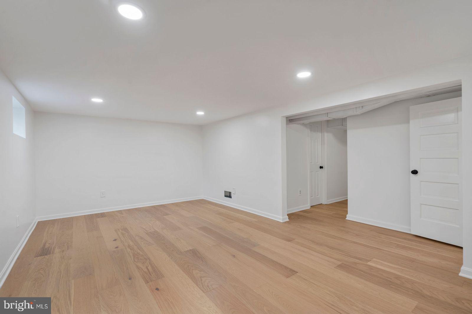 1616 N HARRISON STREET