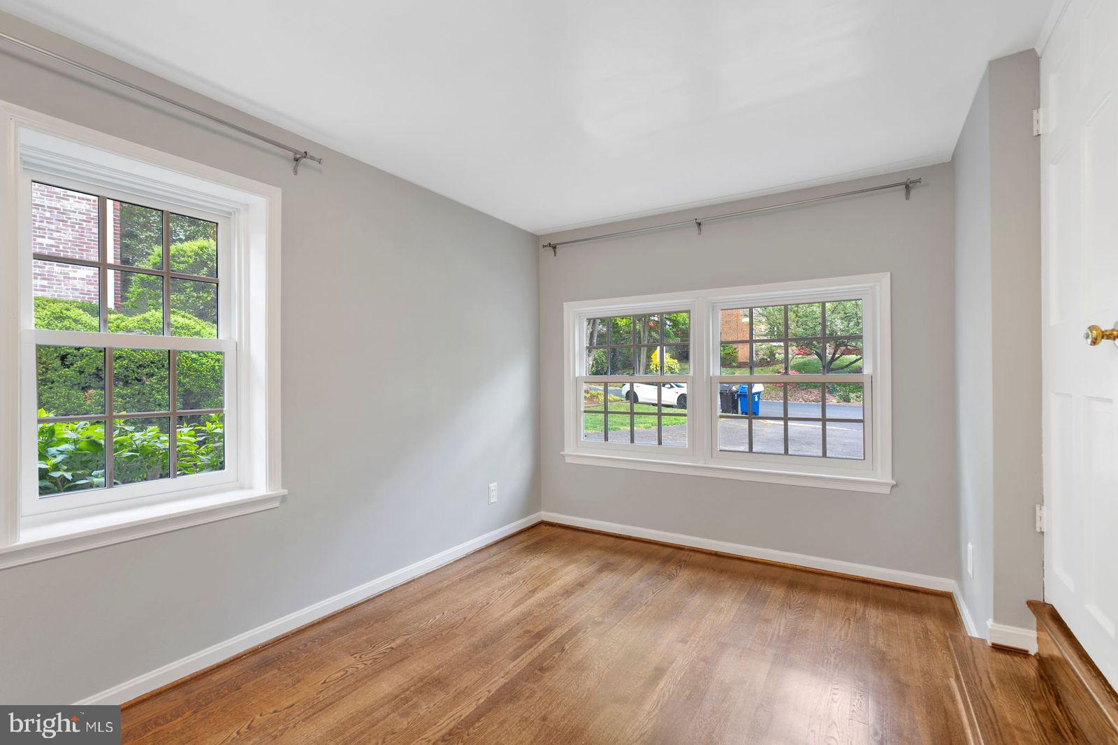 1616 N HARRISON STREET