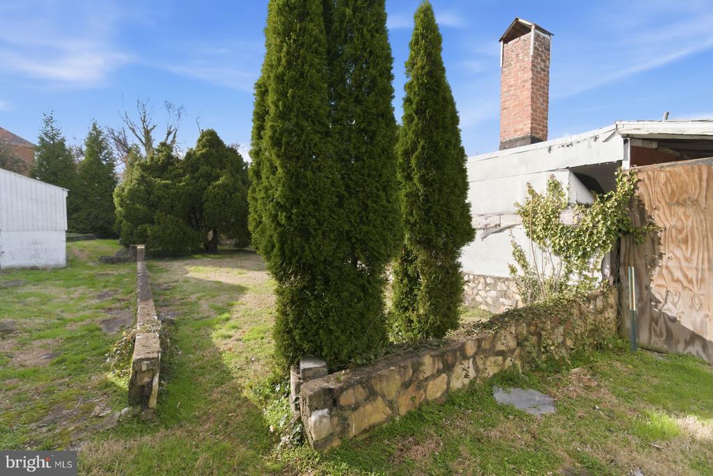 4464 N OLD GLEBE ROAD