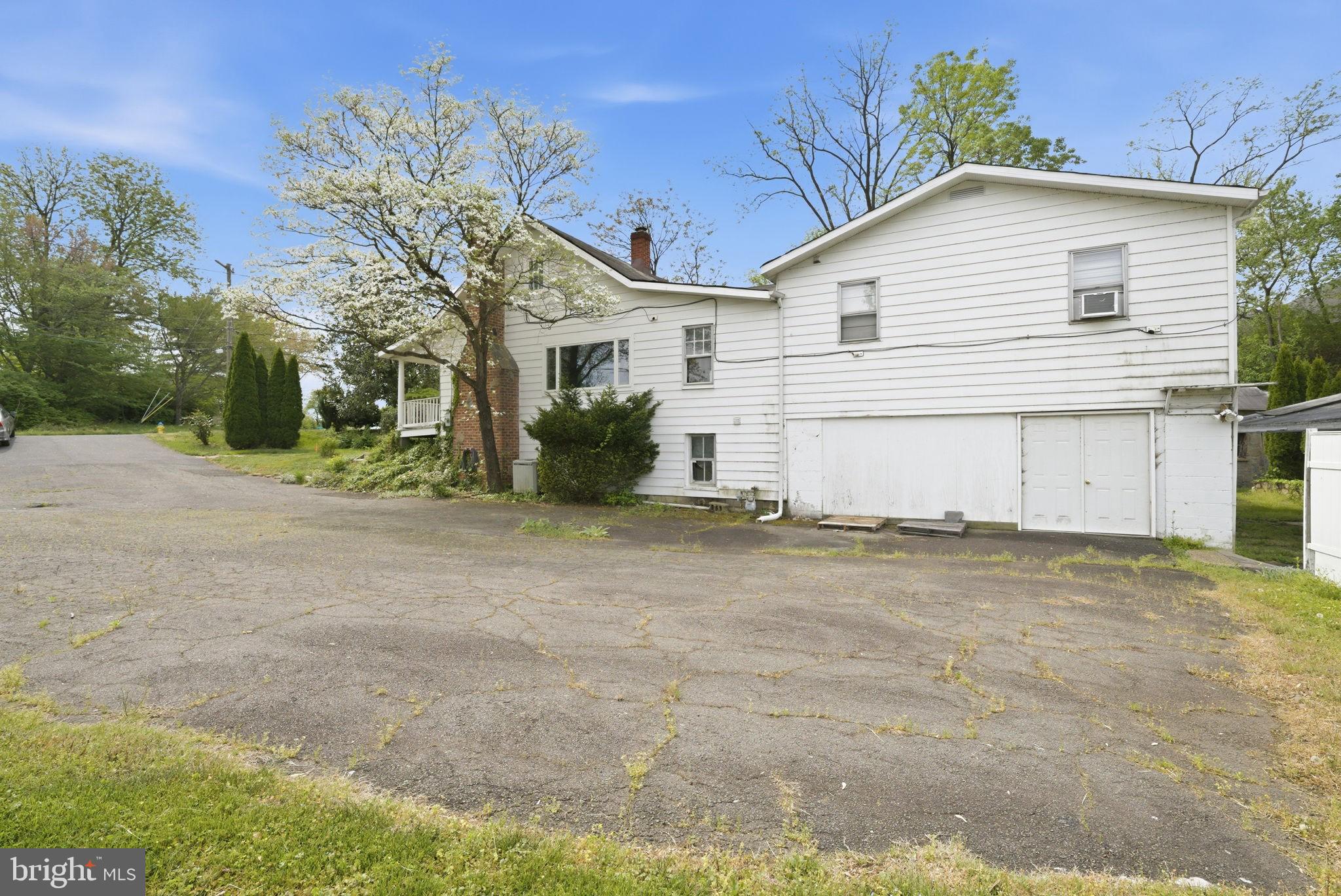 4464 N OLD GLEBE ROAD