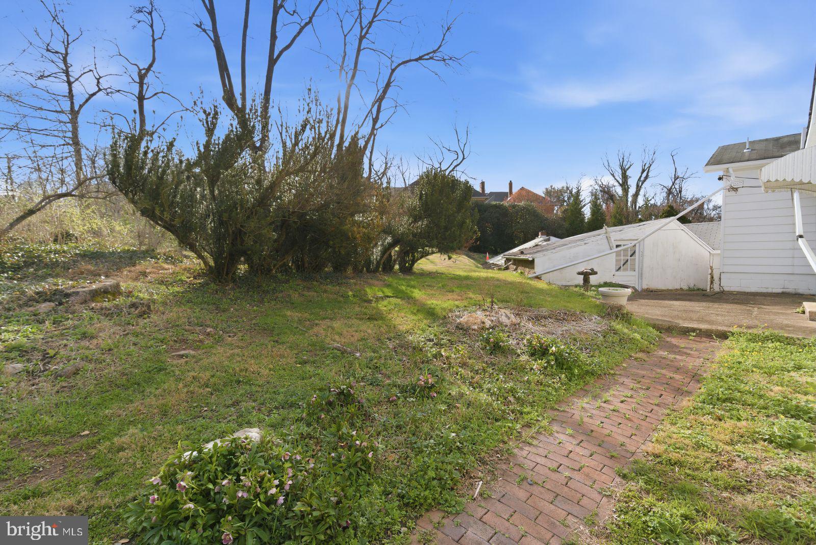 4464 N OLD GLEBE ROAD