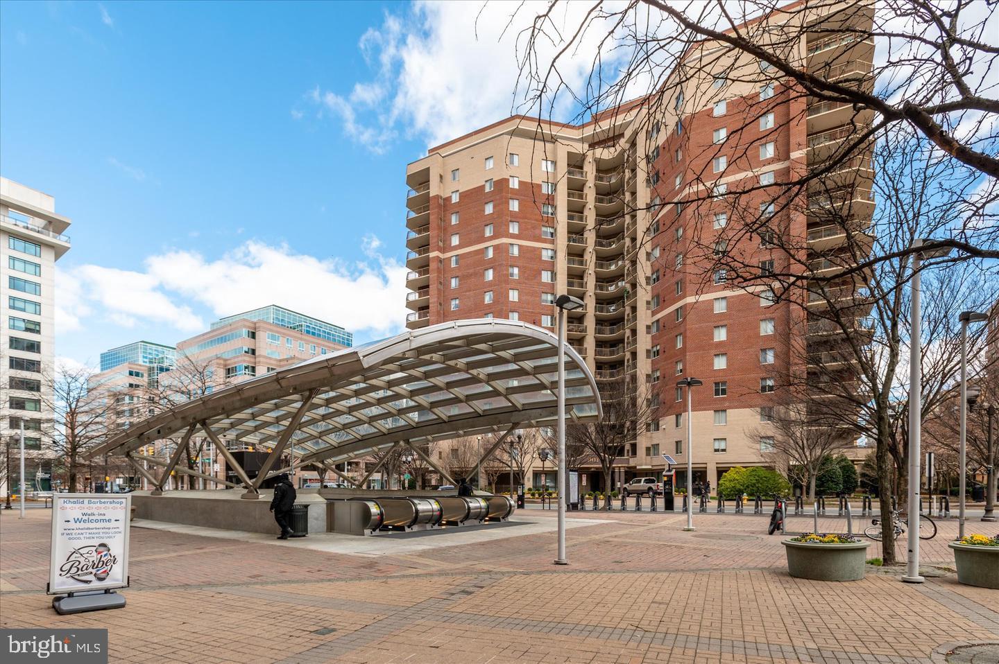 901 N MONROE STREET 1108