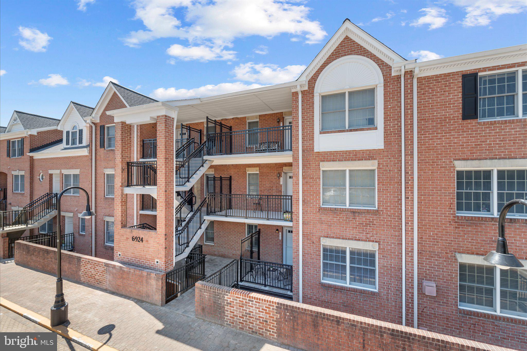 6924 FAIRFAX DRIVE 226