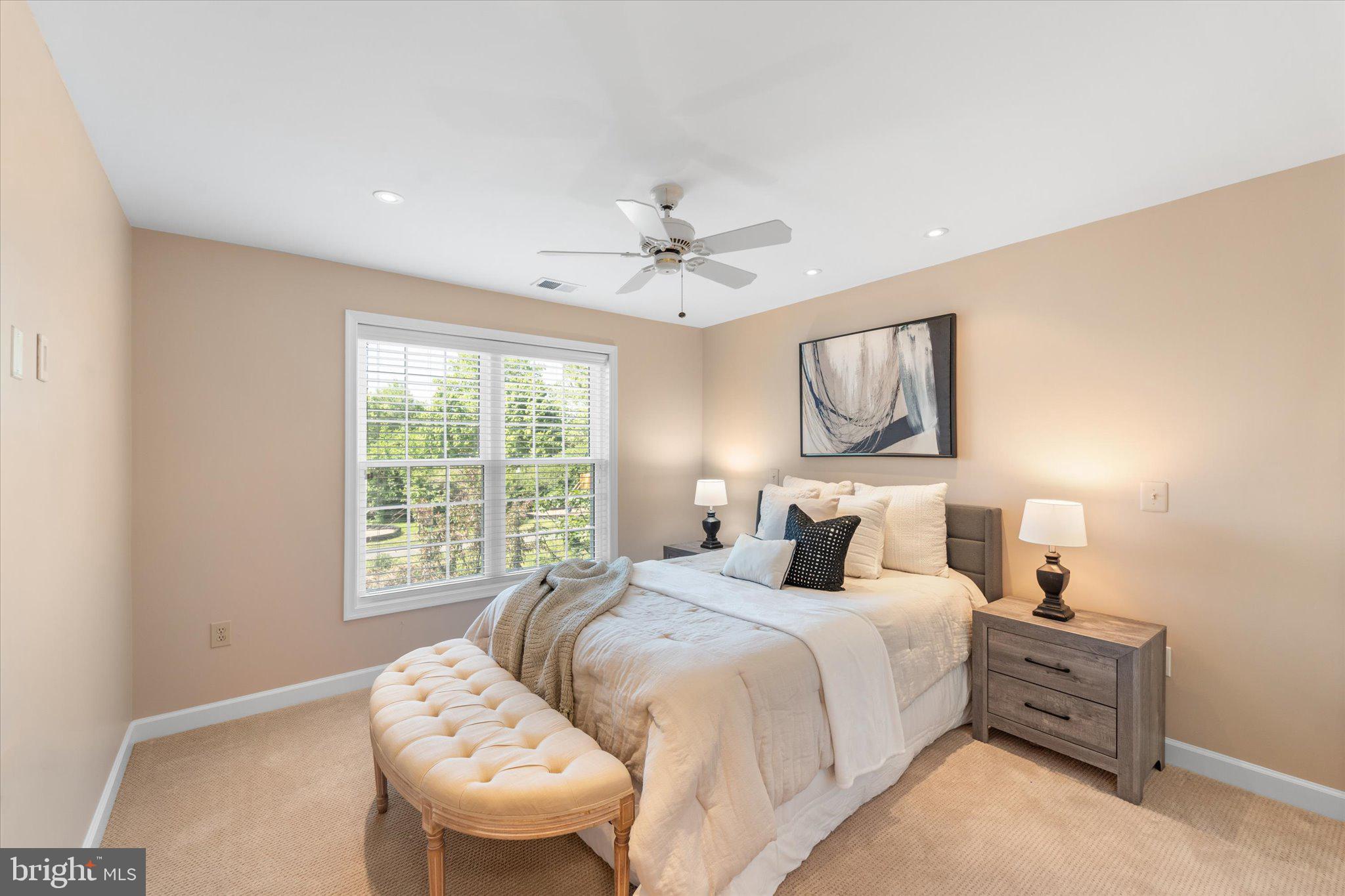 6924 FAIRFAX DRIVE 226