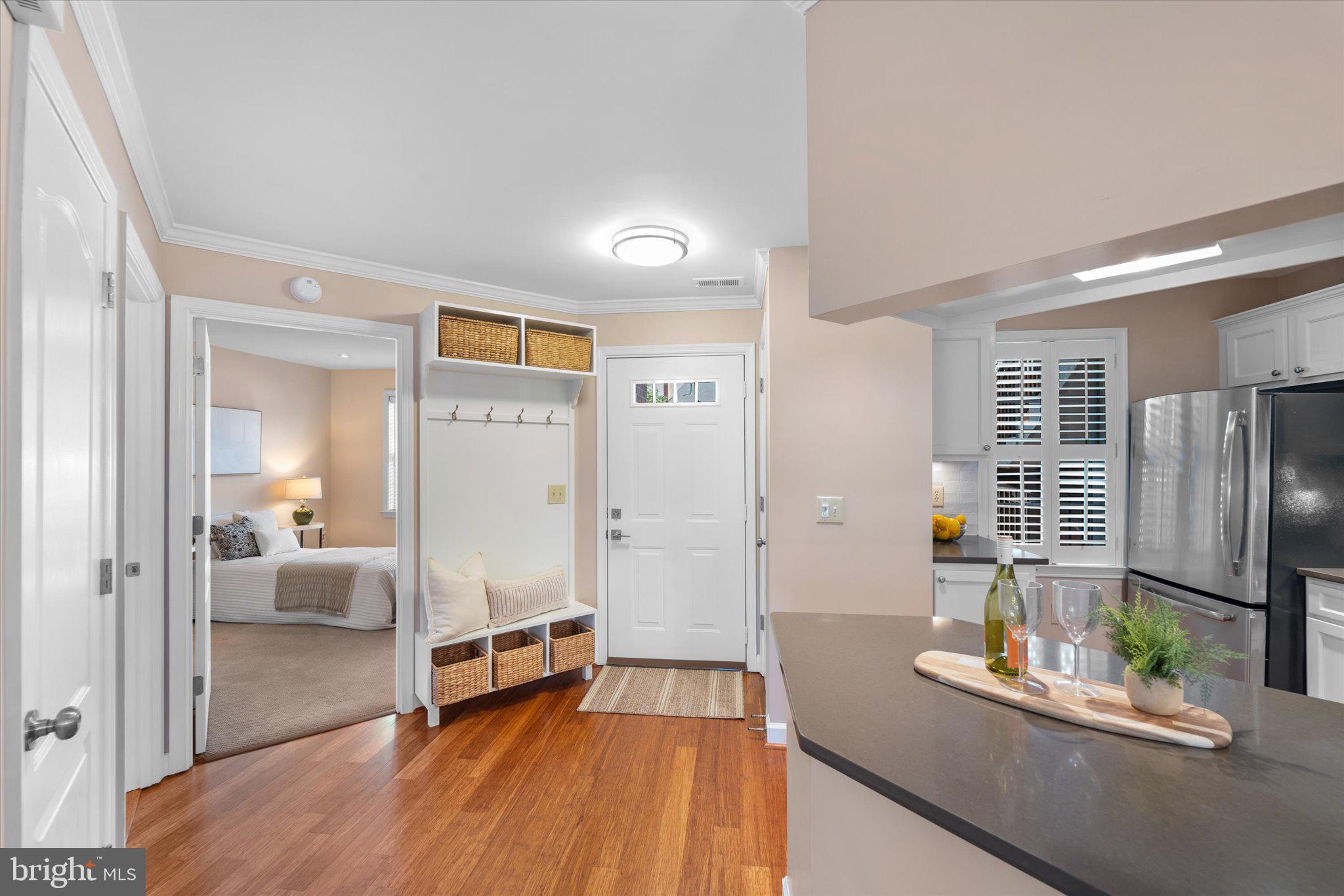 6924 FAIRFAX DRIVE 226