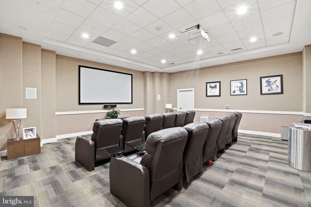 1020 HIGHLAND STREET N Unit: 605