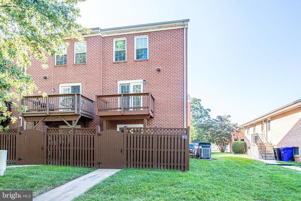1706 S EDGEWOOD STREET
