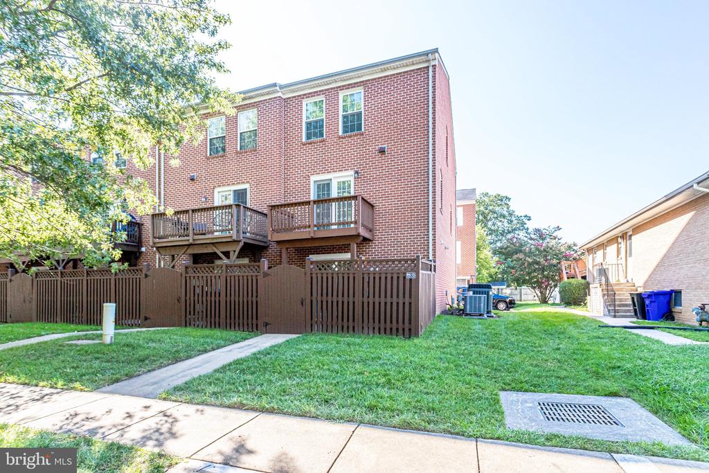 1706 S EDGEWOOD STREET