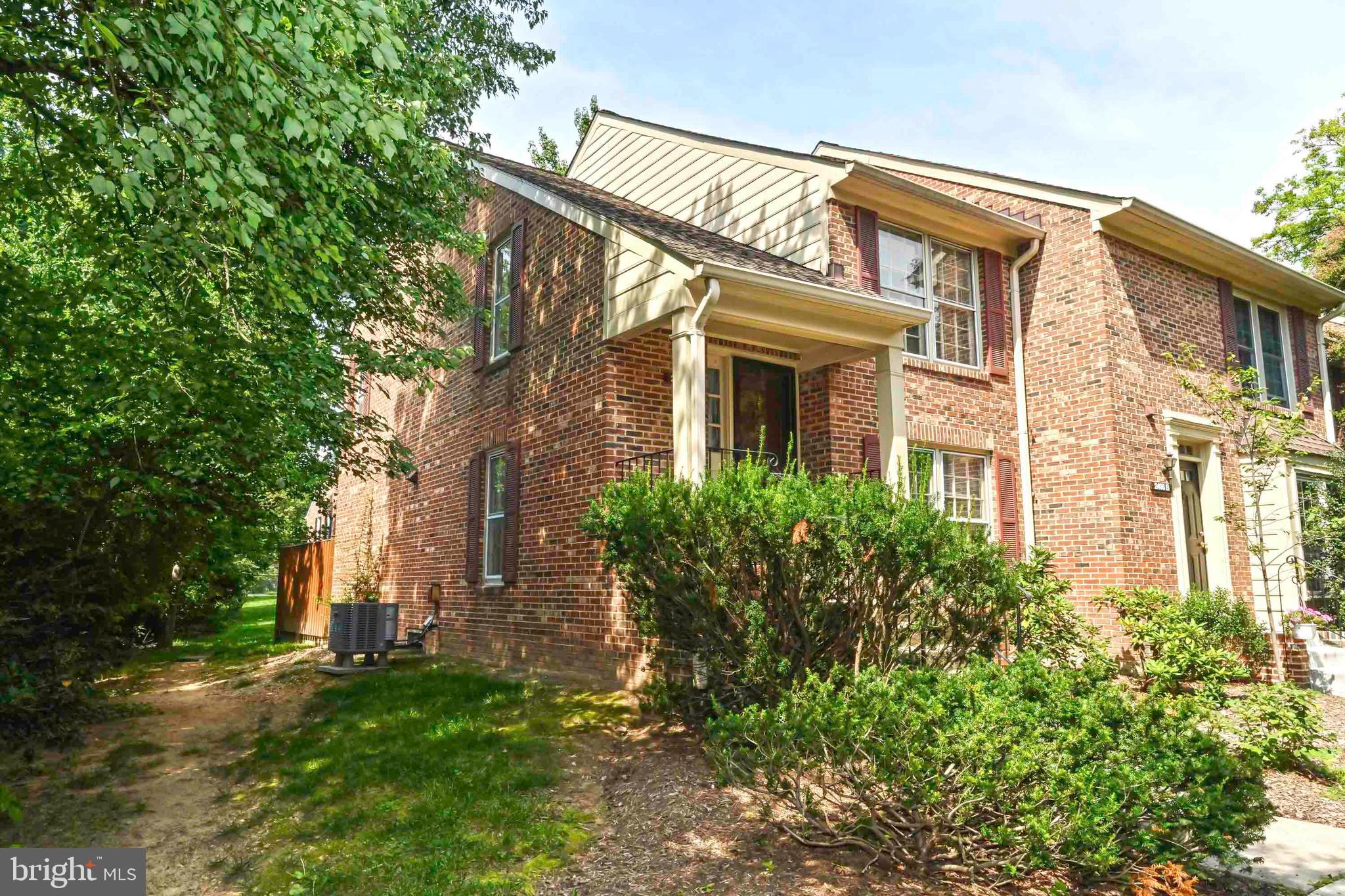 2406 S WALTER REED DRIVE A