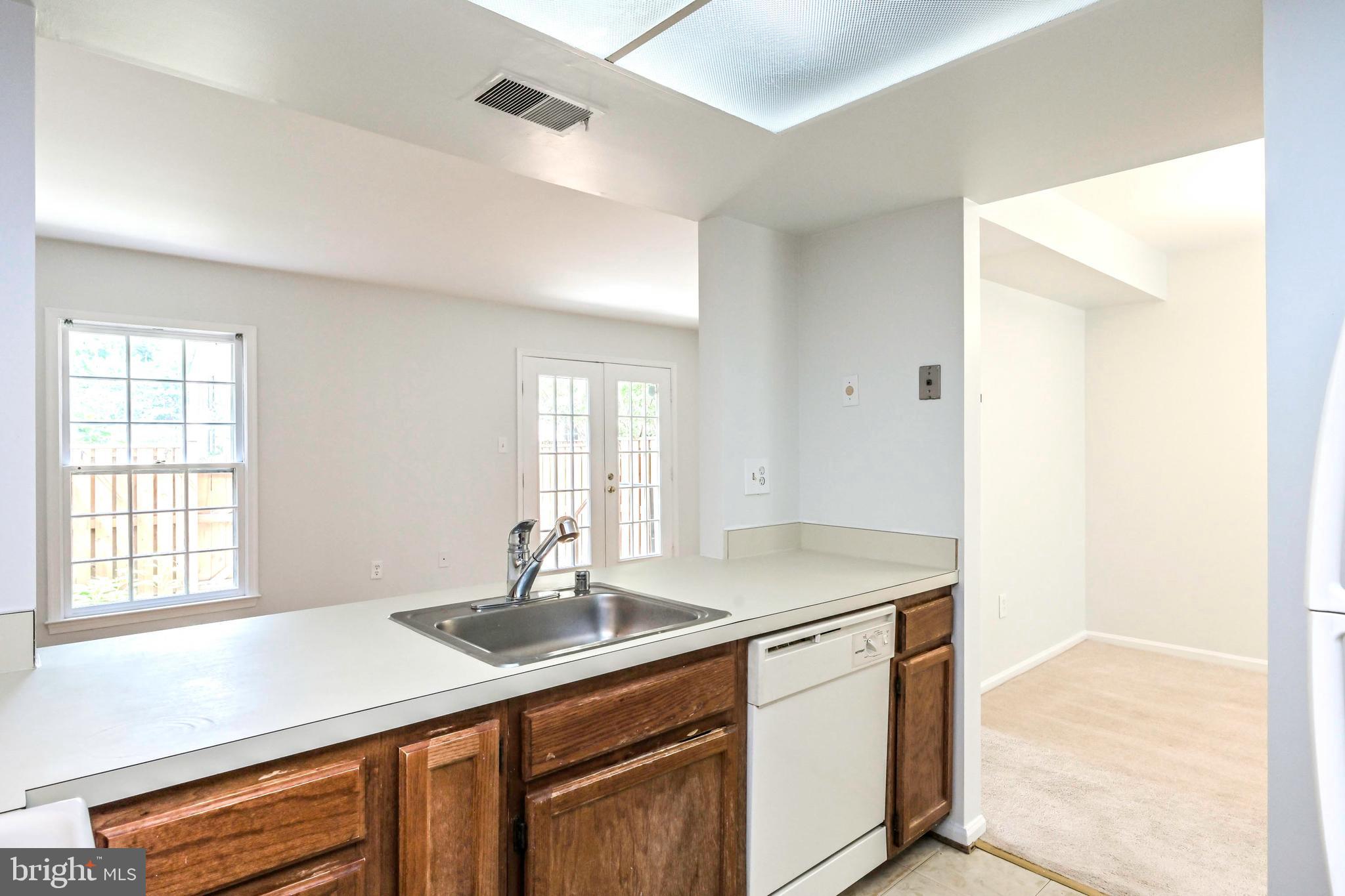 2406 S WALTER REED DRIVE A