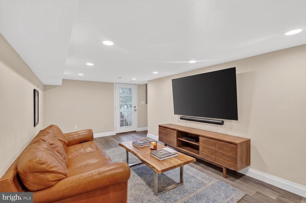 5100 YORKTOWN BOULEVARD