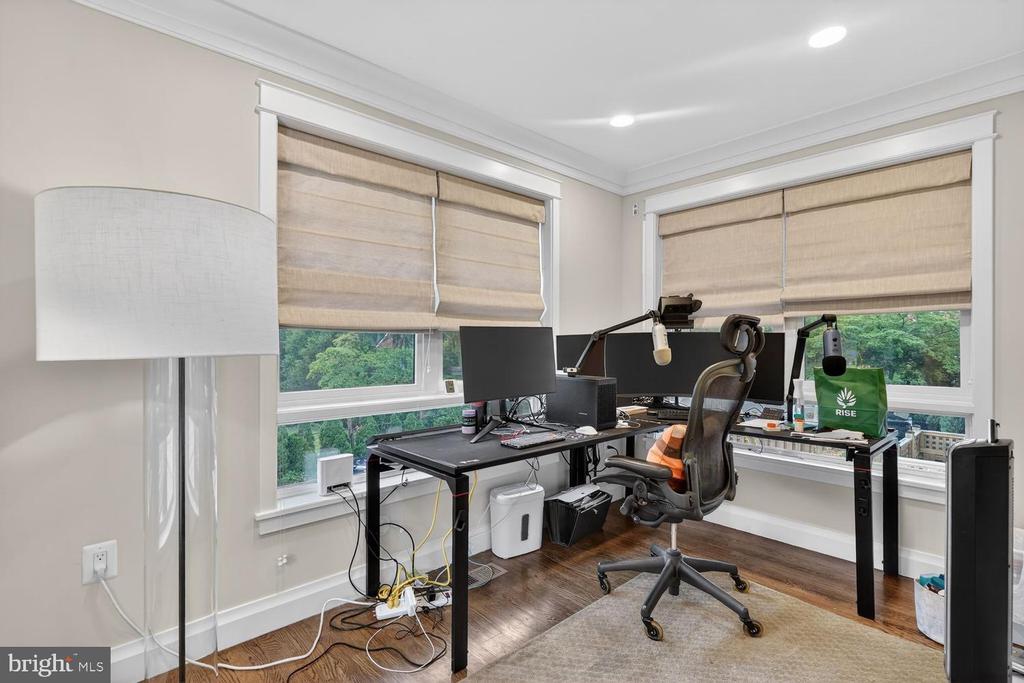 5100 YORKTOWN BOULEVARD