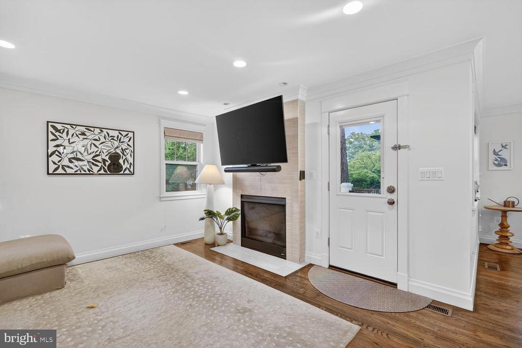 5100 YORKTOWN BOULEVARD