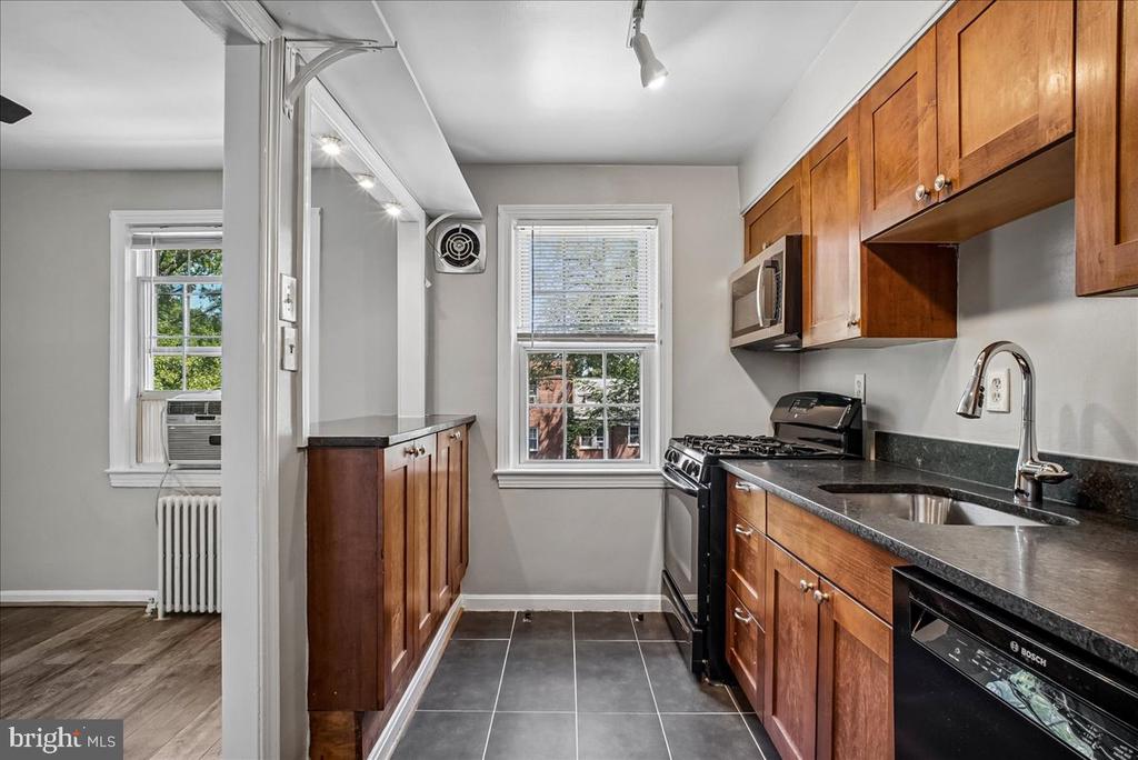 5102 COLUMBIA PIKE Unit: 3
