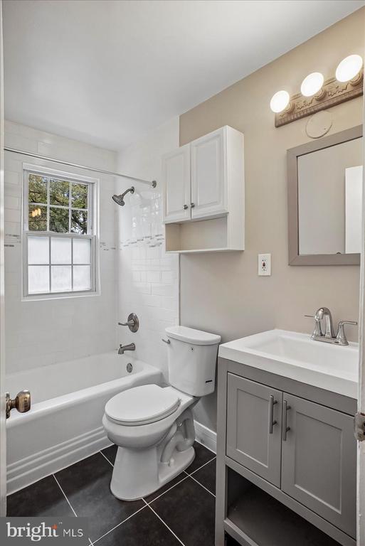 5102 COLUMBIA PIKE Unit: 3