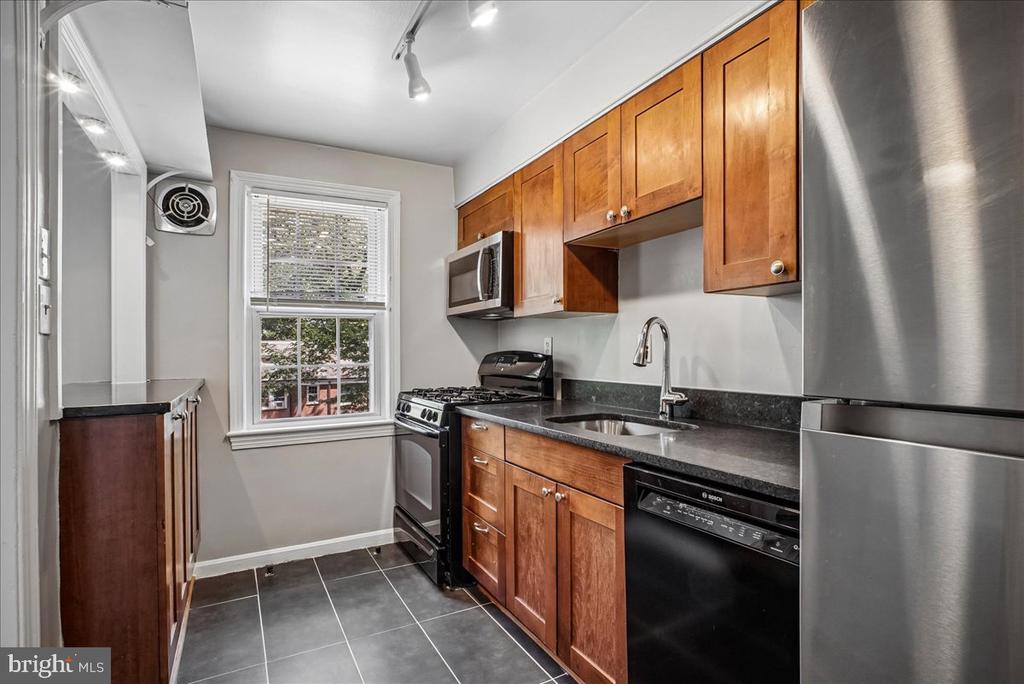 5102 COLUMBIA PIKE Unit: 3