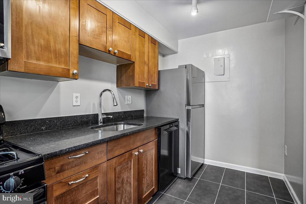 5102 COLUMBIA PIKE Unit: 3