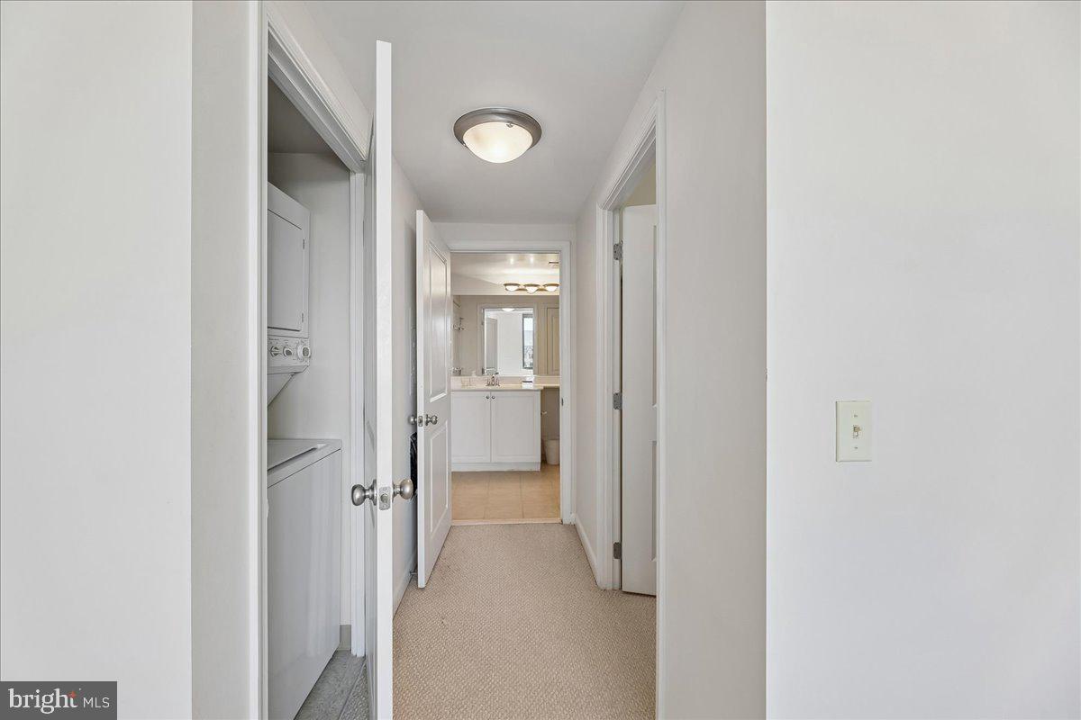 851 N GLEBE ROAD 1003