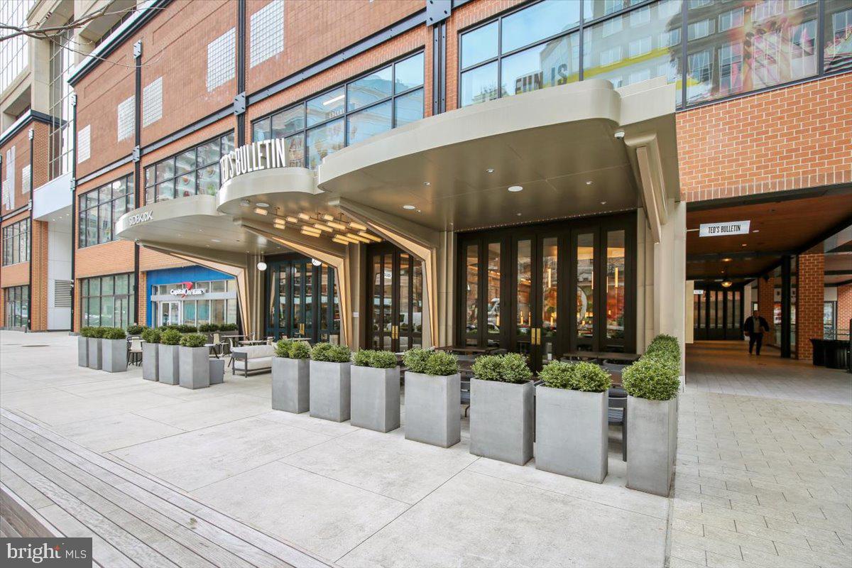 851 N GLEBE ROAD 1003