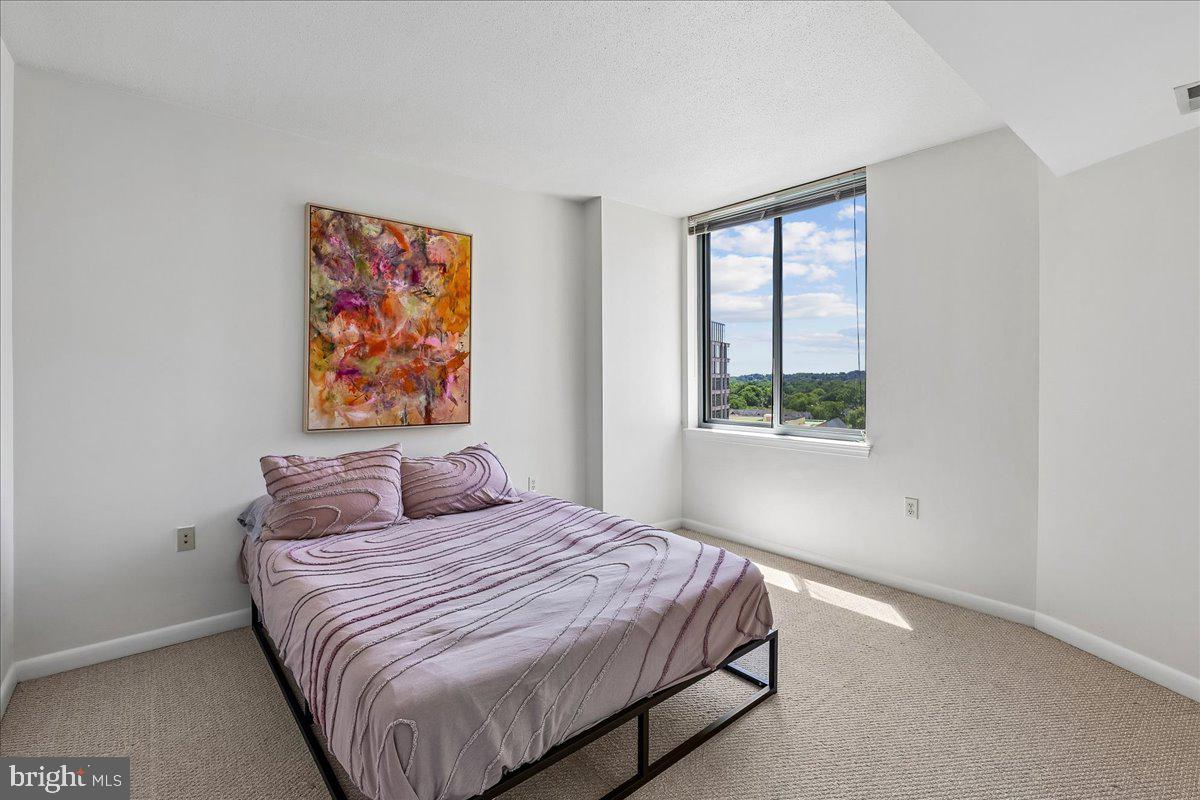 851 N GLEBE ROAD 1003