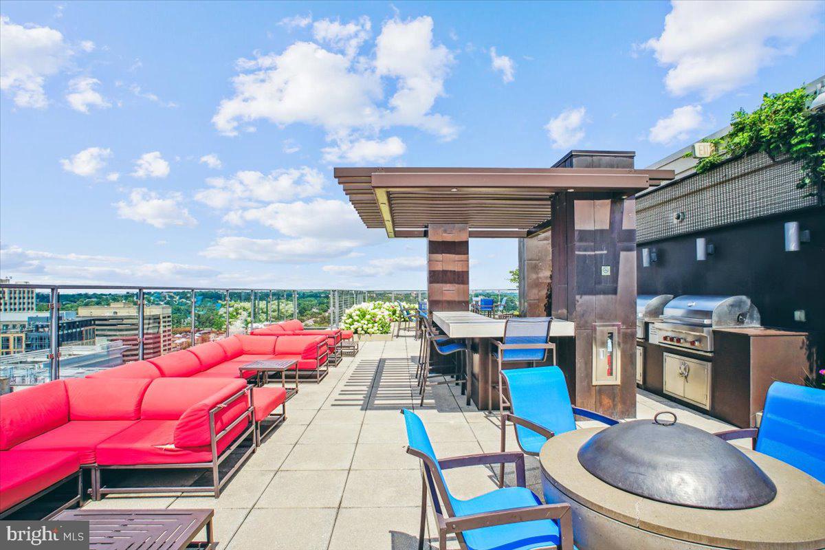 851 N GLEBE ROAD 1003