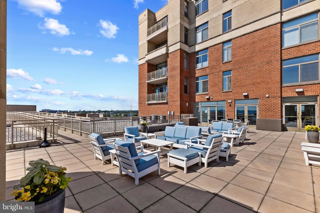 3600 S GLEBE ROAD Unit: 623W